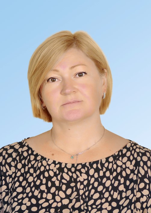 Попова Елена Александровна.